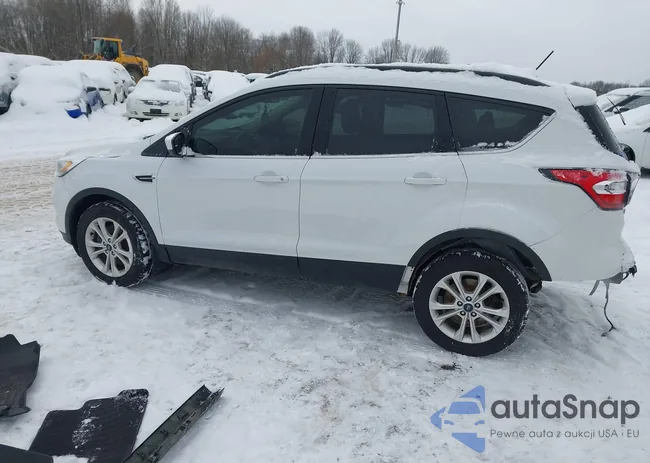 1FMCU9HD9JUD46843: 43906446