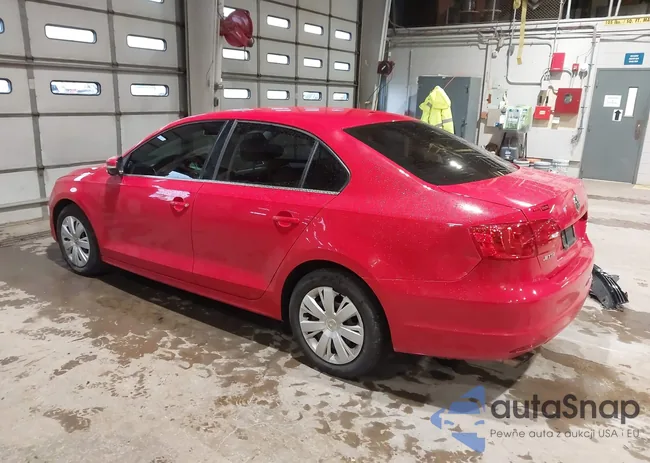 3VWDP7AJ1DM408987: 43906519