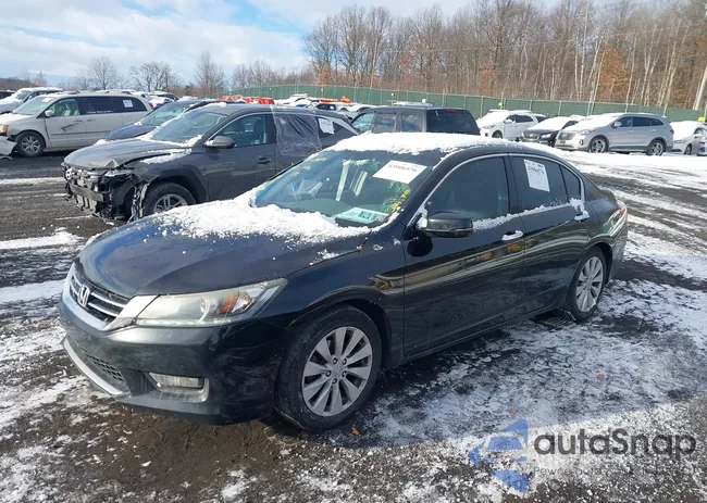 1HGCR3F87FA015178: 43906576