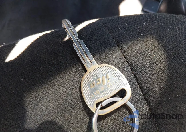 1GTCS19EX88121160: 43906641