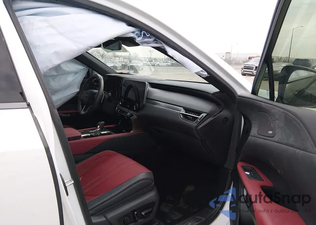 2T2BCMEA9RC012784: 43906737