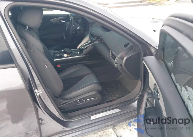 19UUB6F54MA009822: 43906833