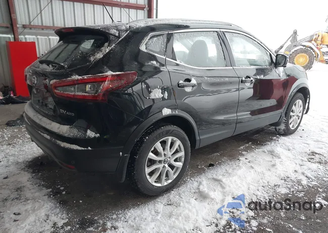 JN1BJ1BW1MW668036: 43907846