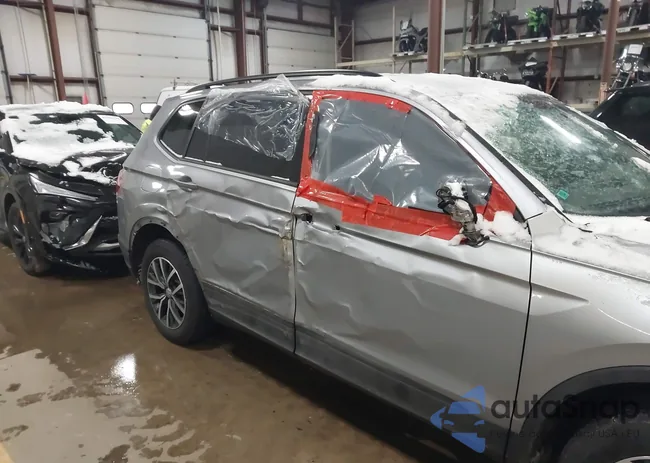 3VV0B7AX3MM078243: 43907865