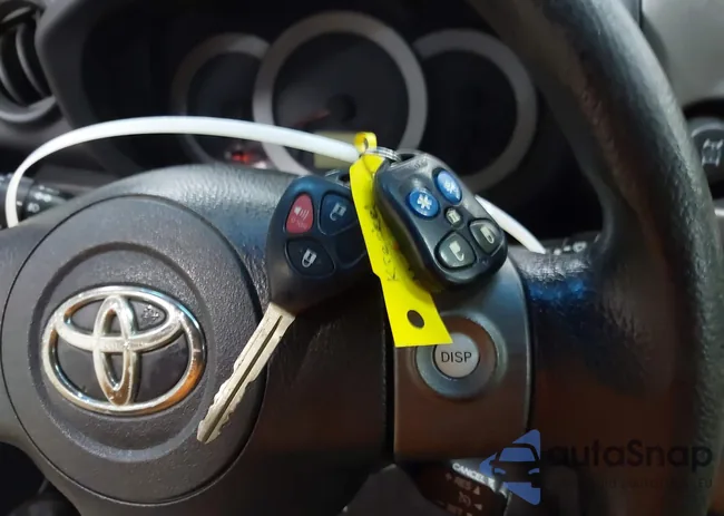 2T3RF4DVXBW154930: 43907924