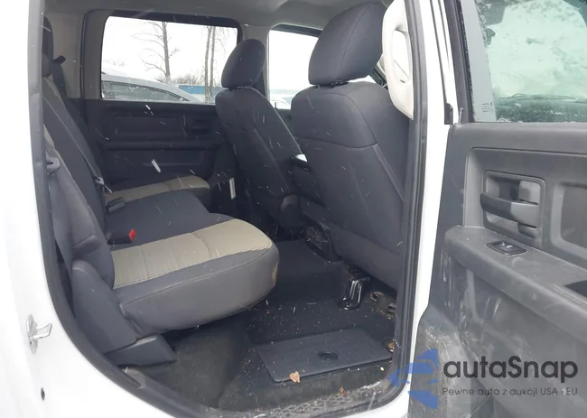 3C6UD5HL3CG308370: 43907951