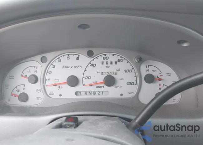 1FMZU77E82UC62202: 43907987