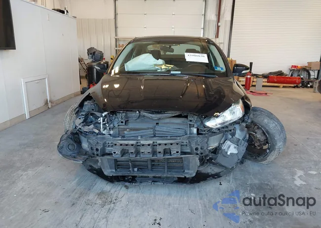 1FADP3F28FL247691: 43908030