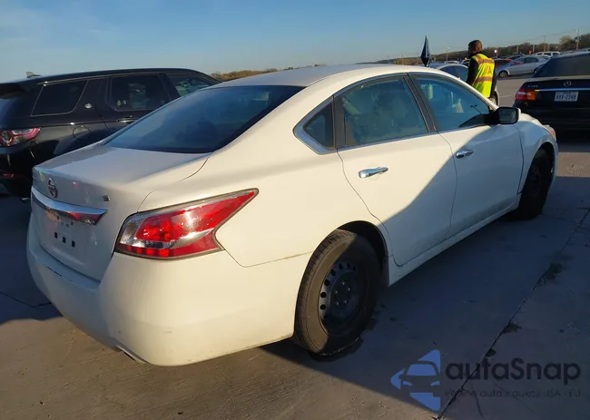 1N4AL3APXFC274599: 43908113