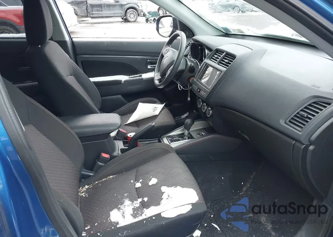 JA4AR3AU8JU016335: 43908171