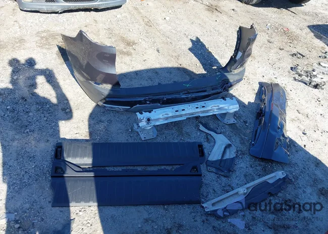 5UXCR6C03M9G89925: 43908196