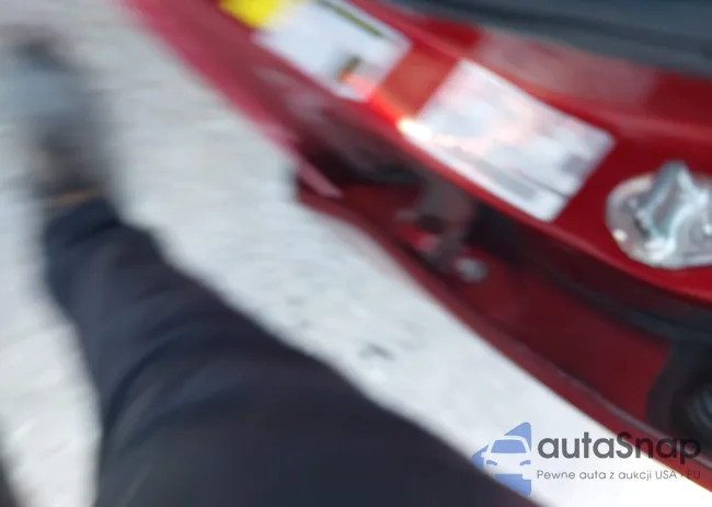 3MYDLBYV3JY317302: 43908230