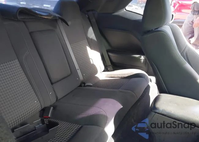 2C3CDZGG7KH677865: 43908243