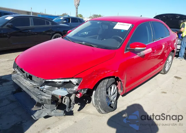 3VWD17AJ0EM431096: 43908258