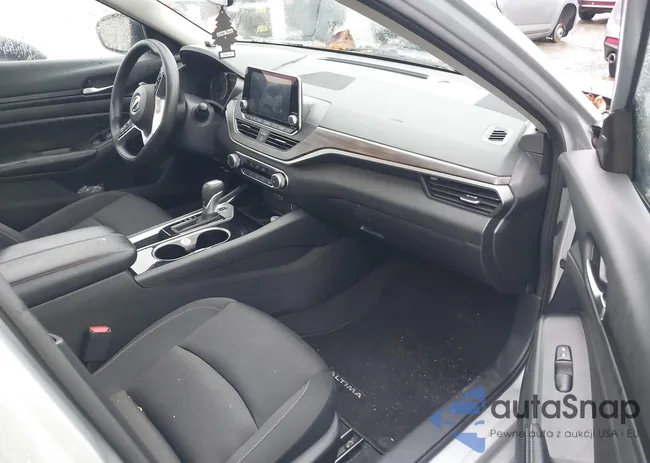 1N4BL4DV9RN326799: 43908263