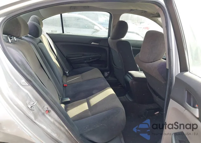 1HGCP26319A030400: 43908334