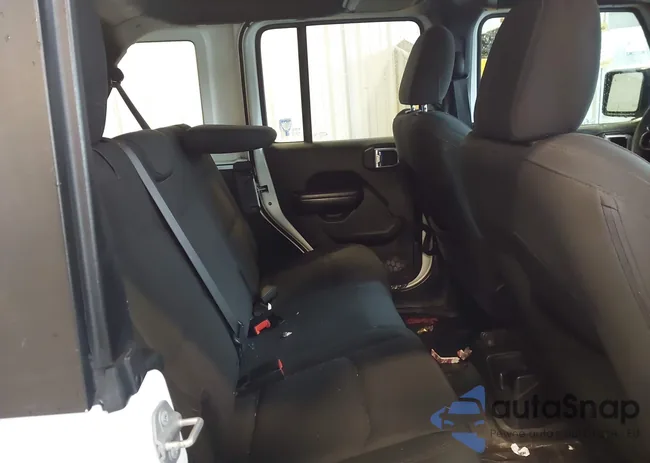 1C4HJXDG2JW143885: 43908390