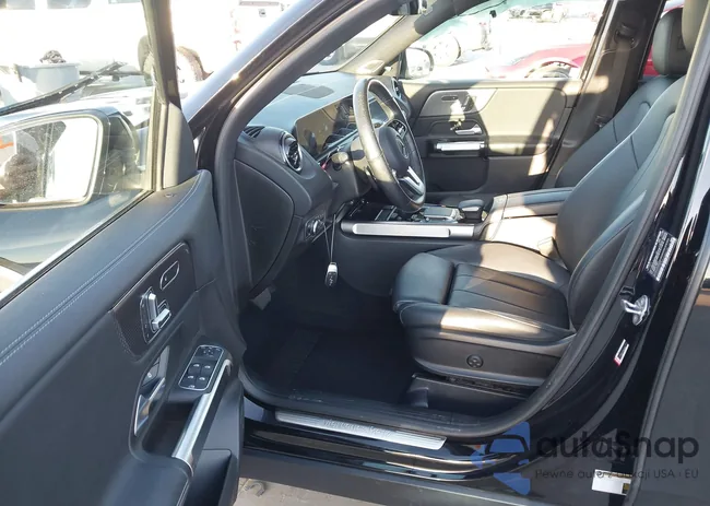 W1N4M4HB0MW088174: 43907539