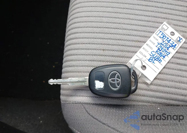 JTMRFREV5ED047829: 43907582