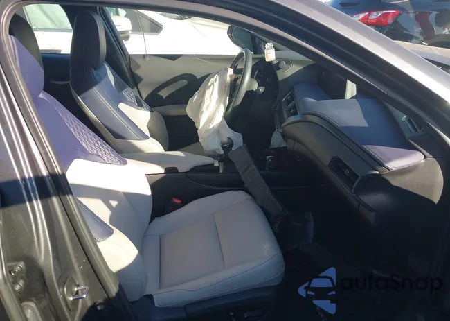 JTHX3JBH0N2049305: 43907601