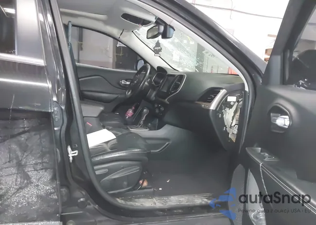 1C4PJMDS6GW349895: 43907657