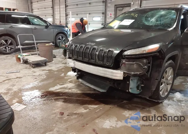 1C4PJMDS6GW349895: 43907657