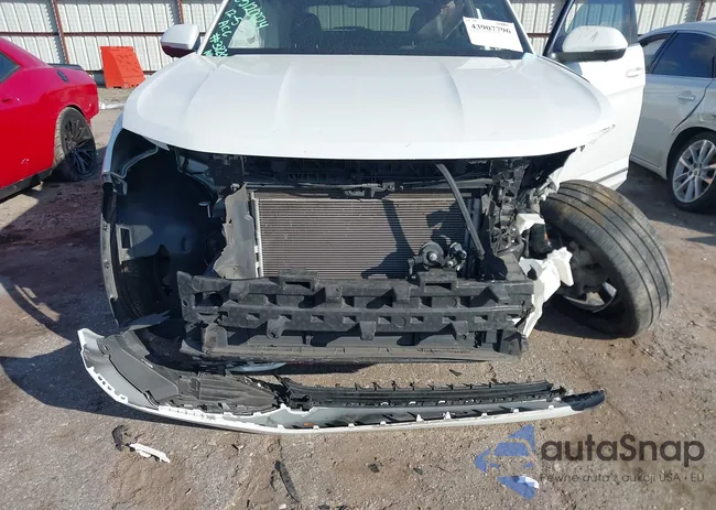 1V2FE2CA7PC223820: 43907796