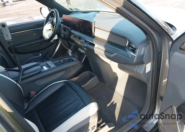 KNDAEFS58R6021710: 43907809