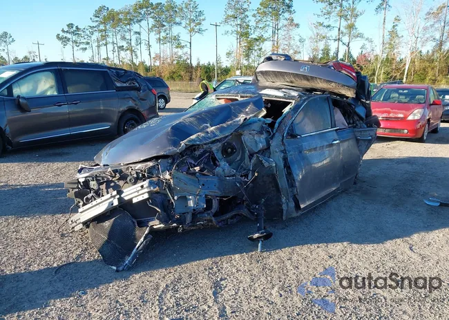 1HGCR2F37GA045250: 43907832