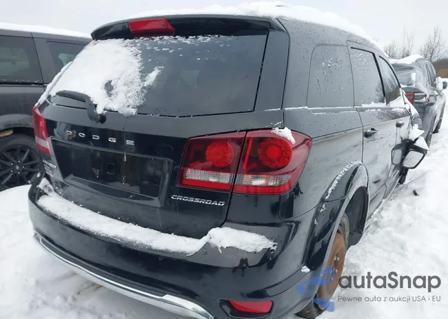 3C4PDDGG3HT540728: 43908910