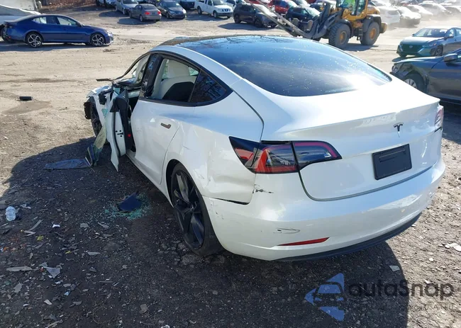 5YJ3E1EA2PF603744: 43908922