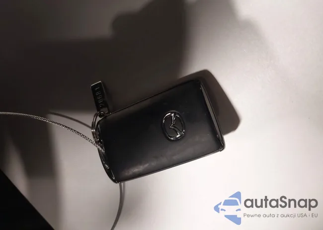 JM3KKBHD7S1215384: 43908946