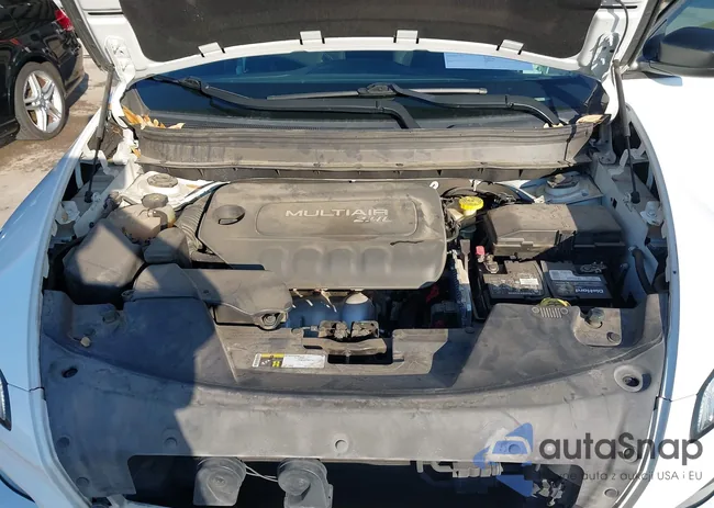 1C4PJLAB2FW560802: 43908982