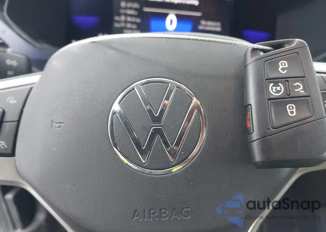 3VVSX7B21PM305334: 43909079