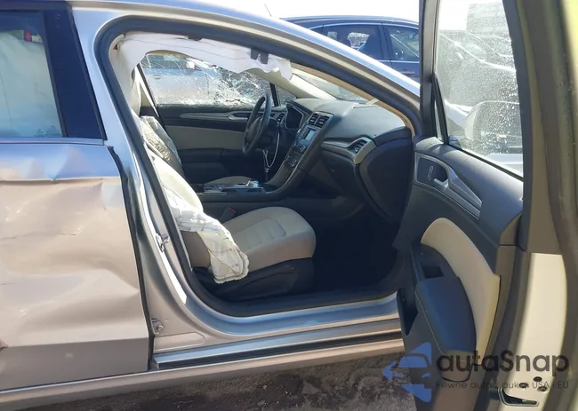 3FA6P0UU4HR360649: 43909081