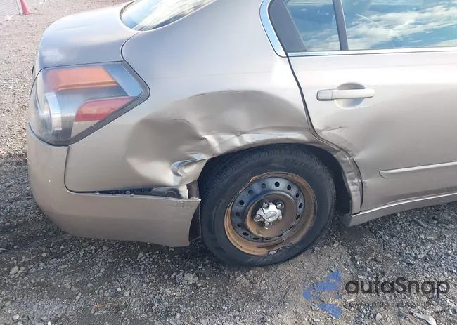 1N4AL2AP4BN443069: 43909088