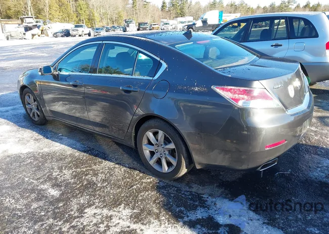 19UUA8F28CA008983: 43909200