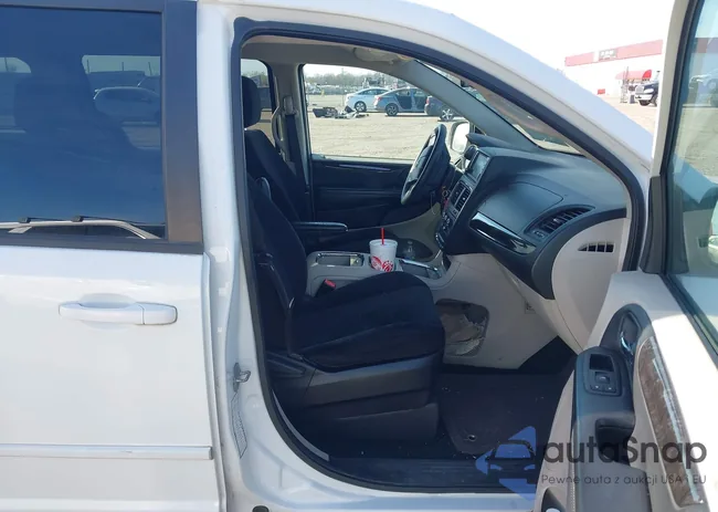 2C4RDGCG5ER177072: 43909248