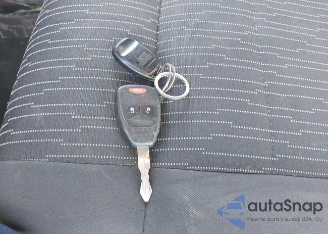 1C4BJWDG6CL107380: 43909338