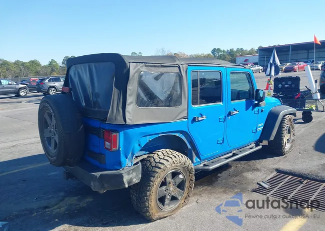 1C4BJWDG6CL107380: 43909338