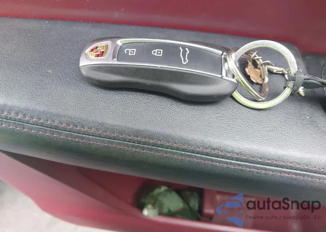 WP1AA2AY5KDA03827: 43909352