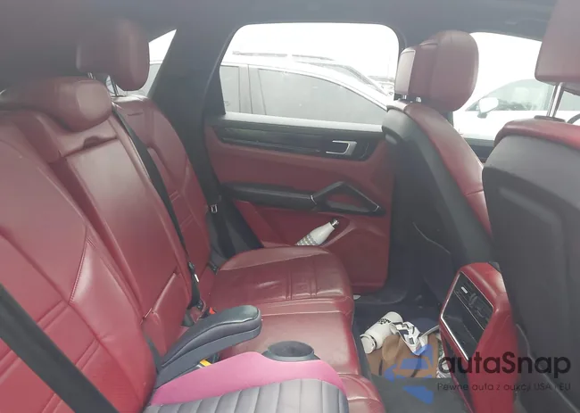 WP1AA2AY5KDA03827: 43909352