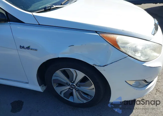 KMHEC4A45FA133082: 43909360