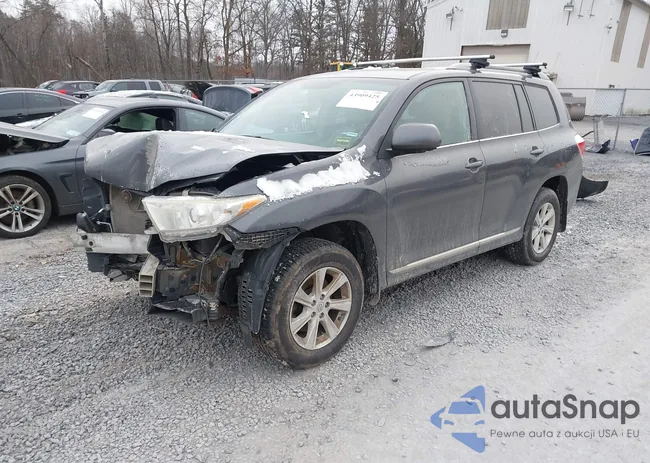 5TDBK3EH8DS238037: 43909425