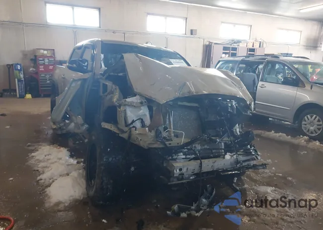 3TMCZ5AN8JM153654: 43908608