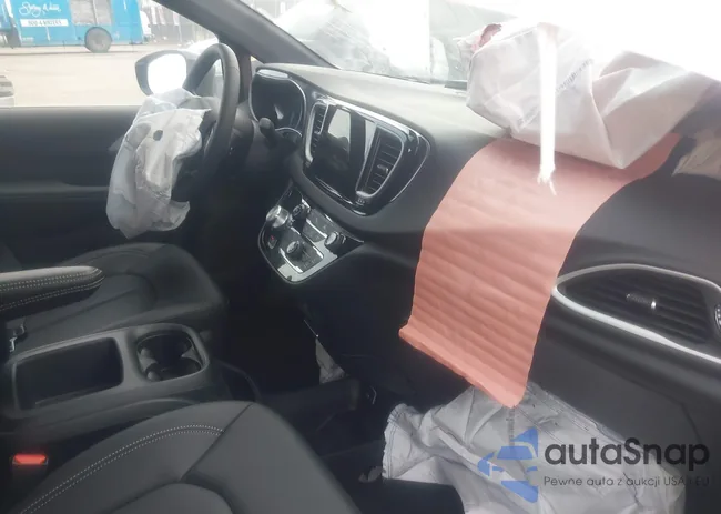 2C4RC1BG1TR168593: 43908702