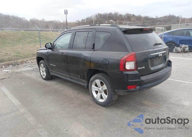 1C4NJDBB7HD139104: 43908831