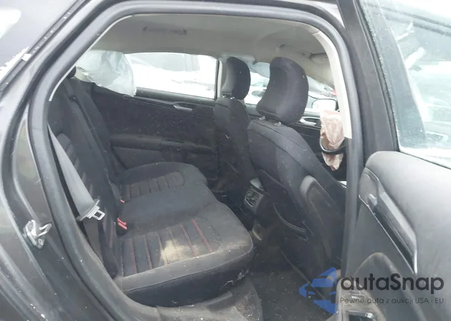 3FA6P0H92FR256485: 43909922