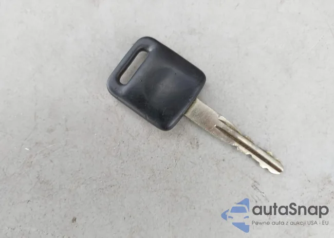 1N6AD0ER2CC458266: 43909978