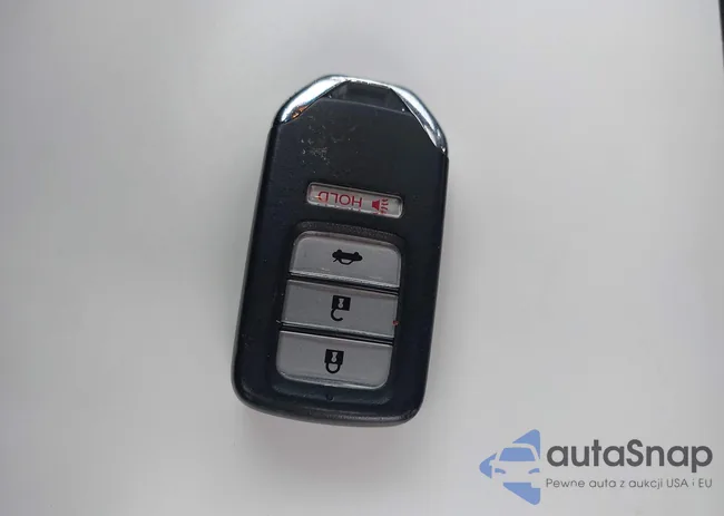 1HGCR2F83DA275682: 43910047